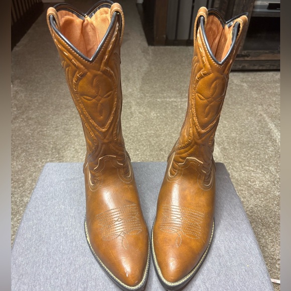 John Blair Men’s Brown Point Toe Cowboy Boots - Picture 1 of 11